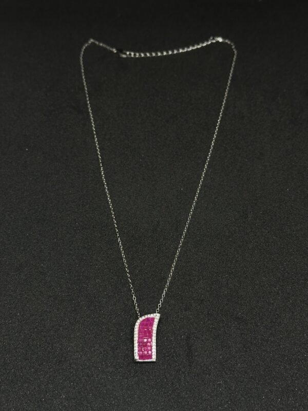 Red Stone Pendant Chain