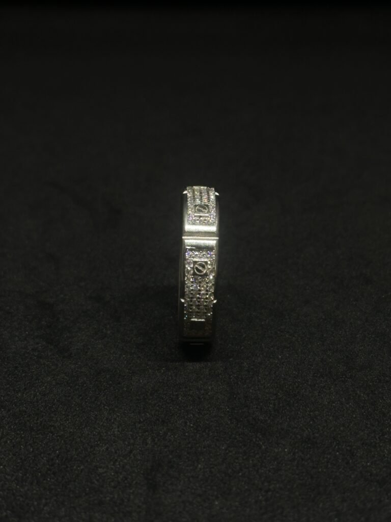 Simple Elegant Ring Kada