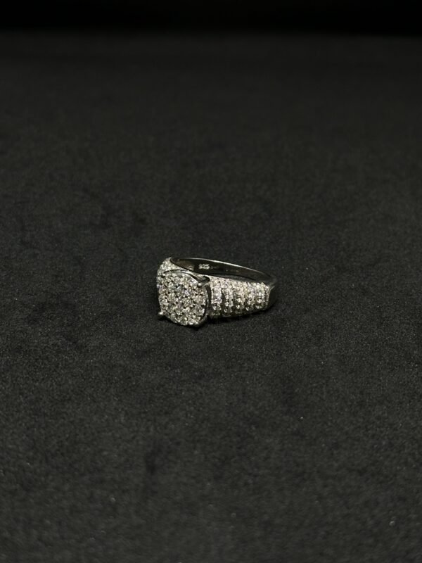 Stunning Luxury Aura