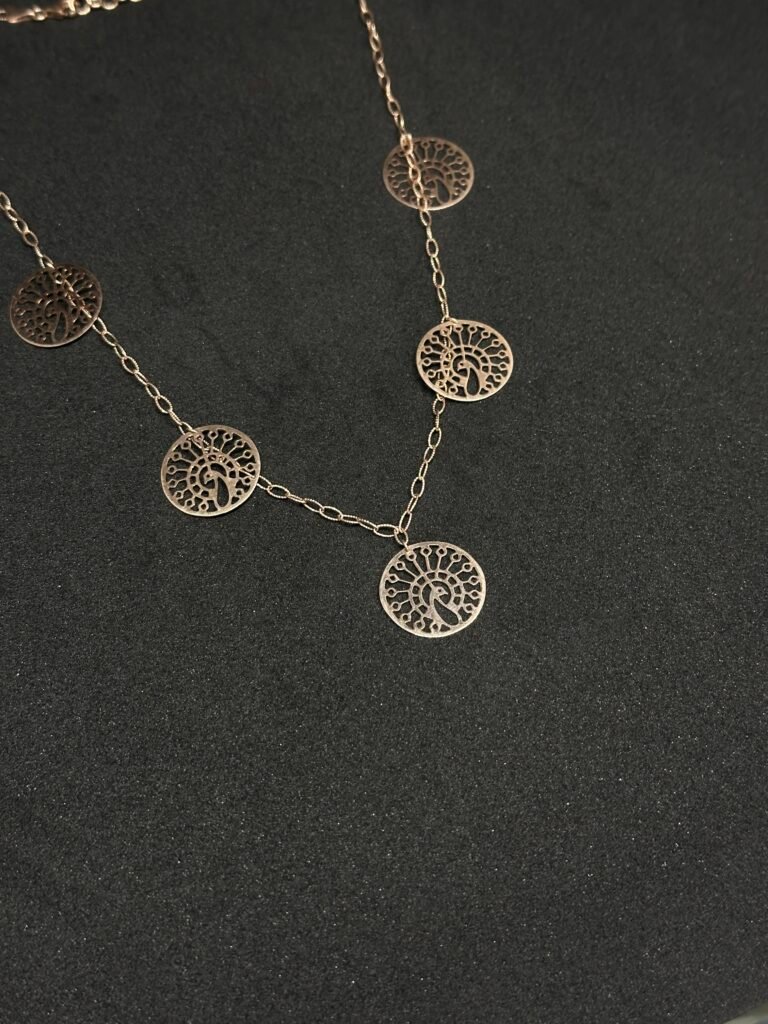 Sceptical Peacock Design Rose Silver