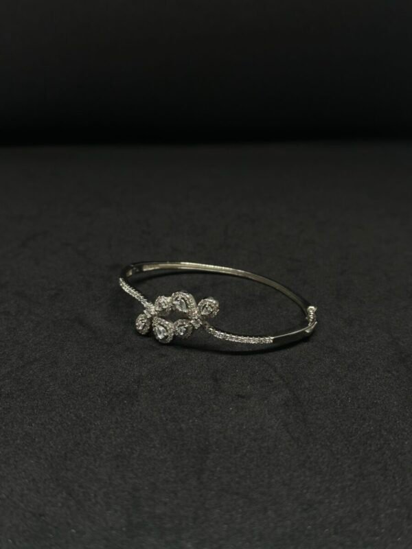 Super Luxury Diamond Bracelet