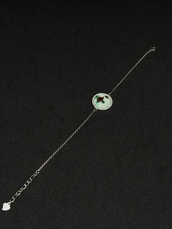 Goofy Bracelet for a Quirky Look