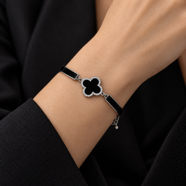 Elegant Black Flower Bracelet - Image 1