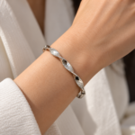 Swiral Stiff Bracelet for Women
