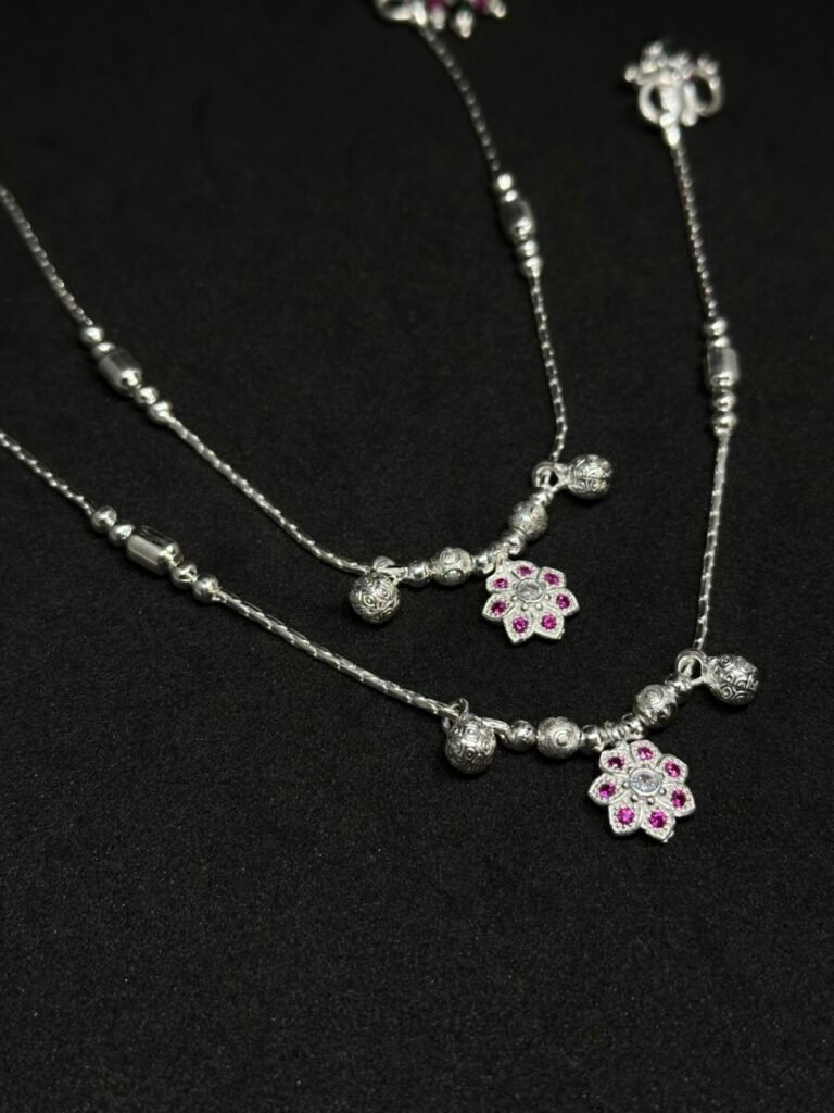 Flower Shape Pink Diamond Payal