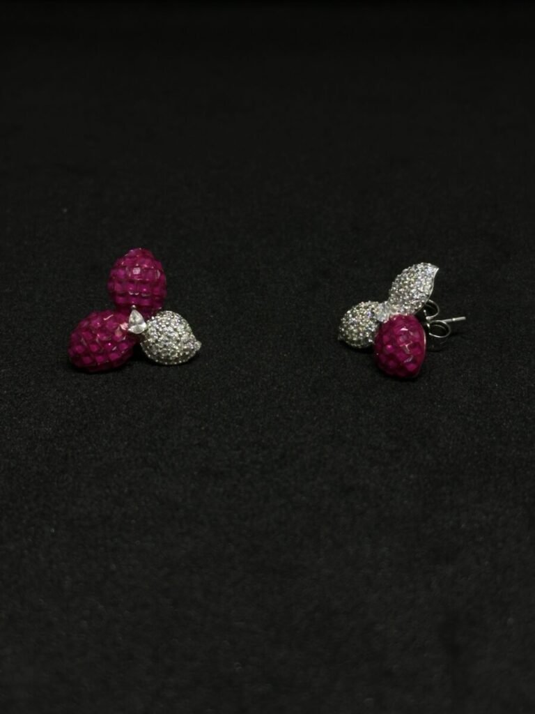 Leaf Shaped Silver Earrings with Pink Diamonds
