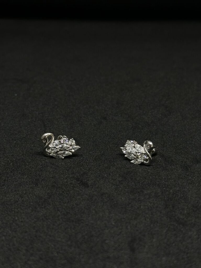 Beautiful Earring with Studded Diamonds