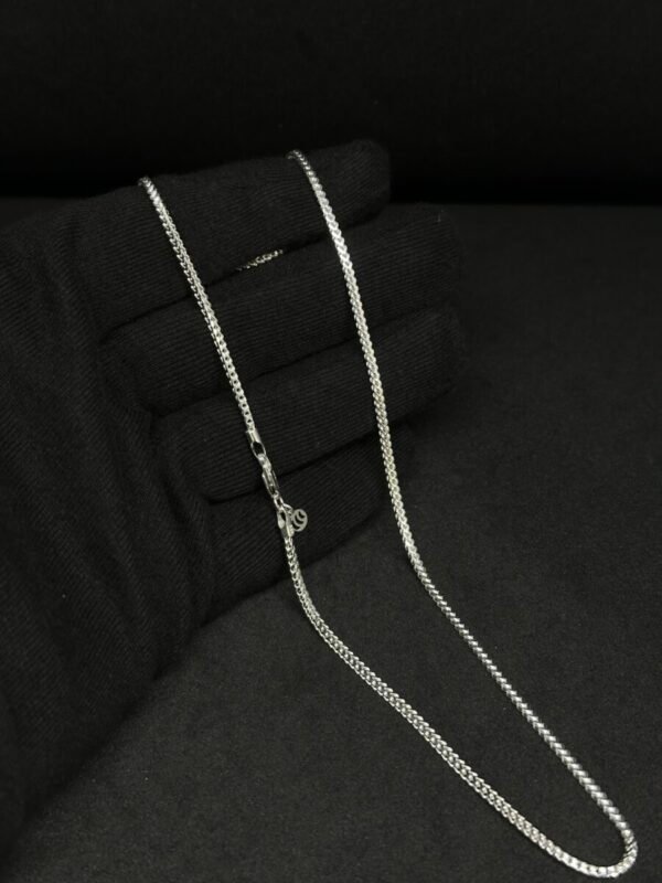 Stylish Men's Chain