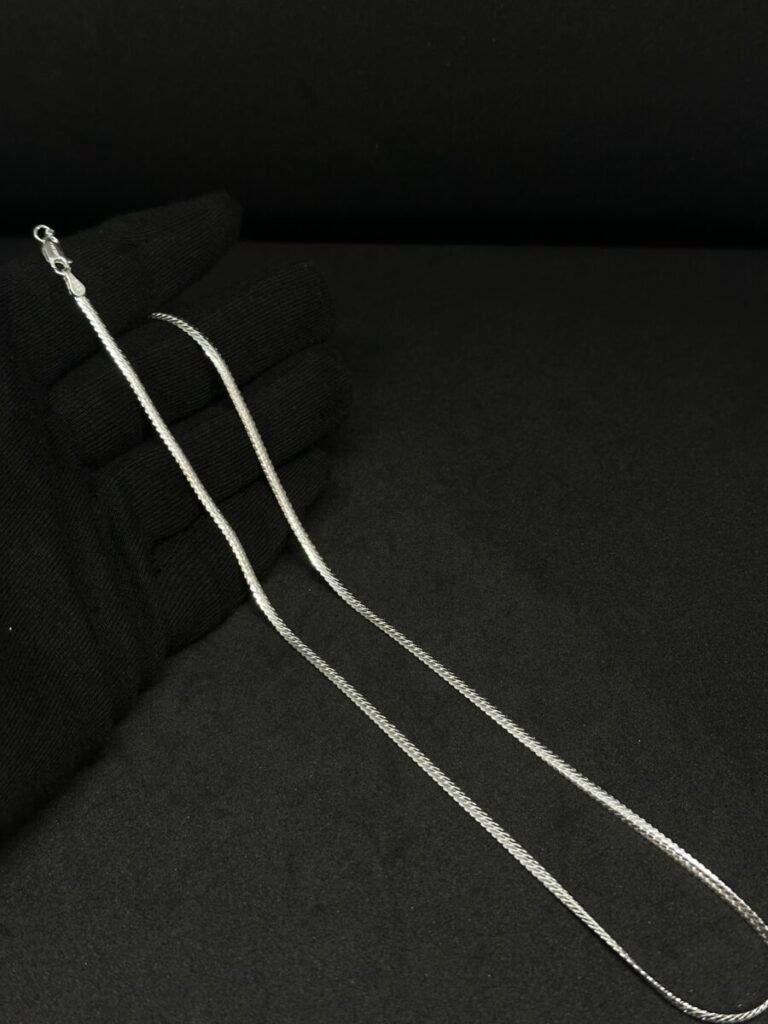 Stylish Men's Chain