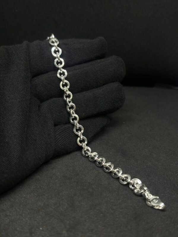 Men's Bracelet: Timeless Style and Elegance