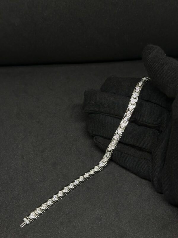 Elegant Woman Bracelet