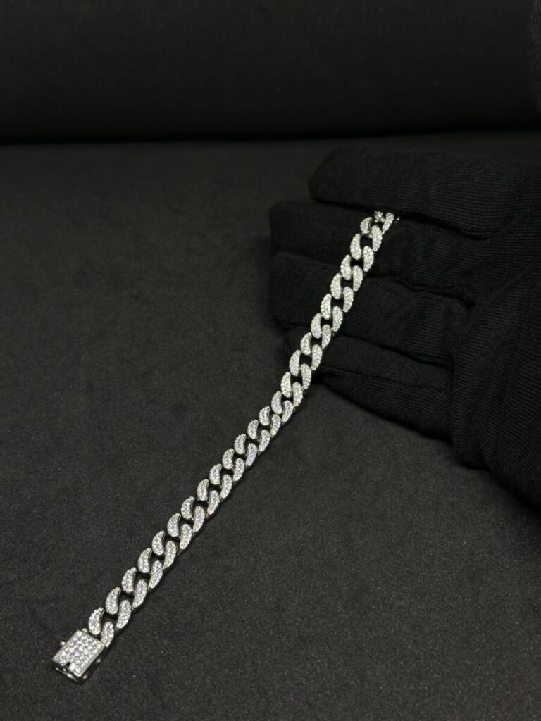 Stylish Cuban Link