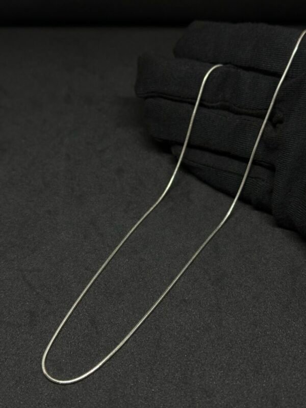 Unisex Chain - Elegant Accessories for All