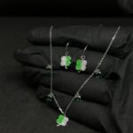 Green Leaf Chain Pendant