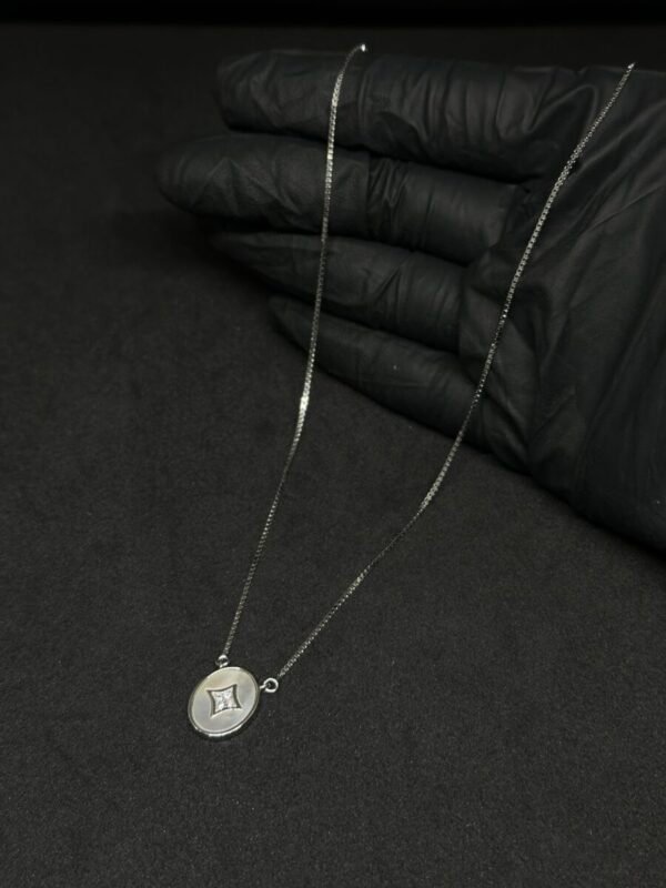 Elegant Chain Pendant for Women