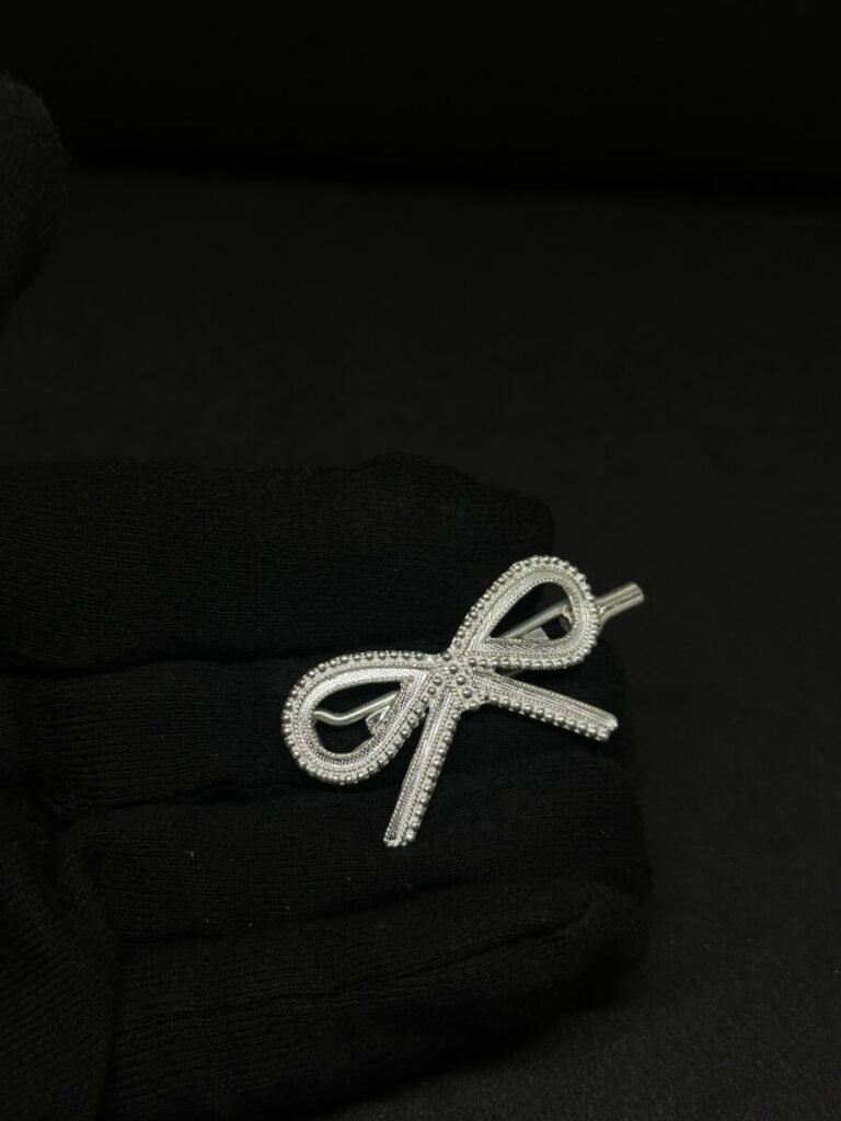 Elegant Women's Hairpin