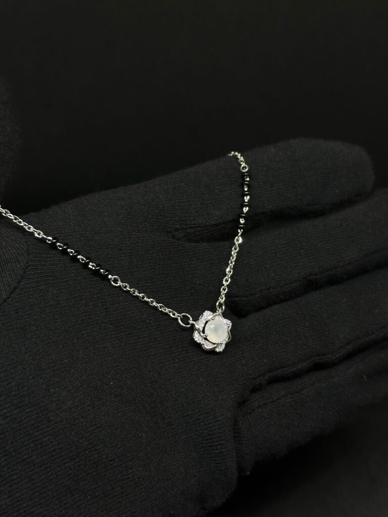 White Stone Cut