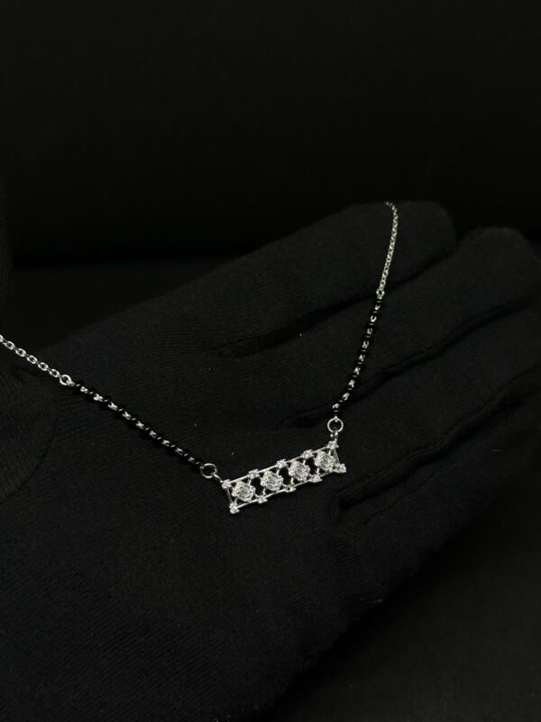 4 Diamond Set Mangalsutra