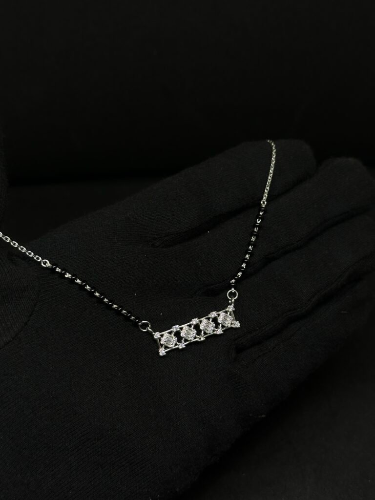 4 Diamond Set Mangalsutra