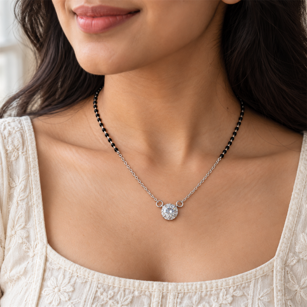 Single Stone Mangal Sutra