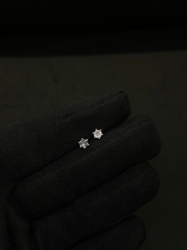 Solitaire Studs